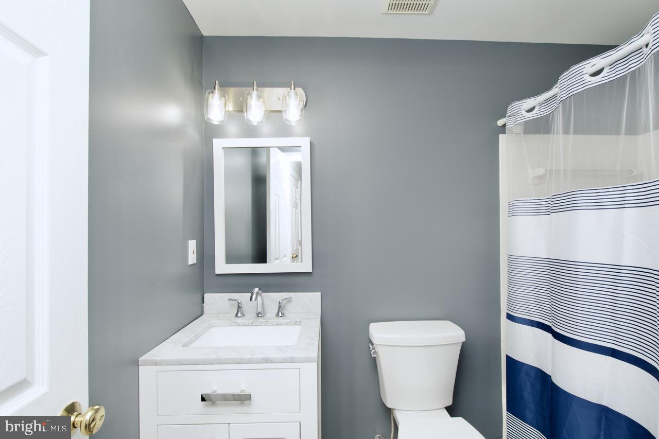 5495 Ashleigh Road Fairfax, VA 22030 - Photo 53 of 65 Gallery Image 53