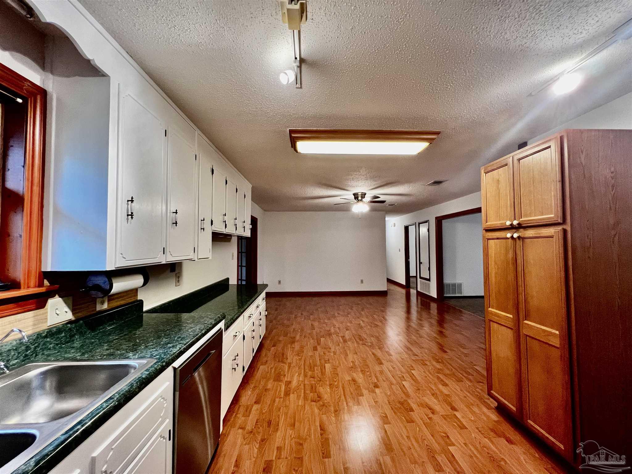 4640 Bessinger Lane Milton, FL 32571 - Photo 11 of 36