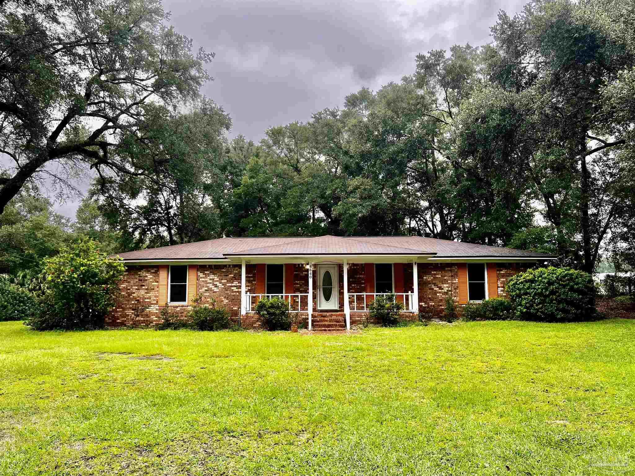 4640 Bessinger Lane Milton, FL 32571 - Photo 2 of 36