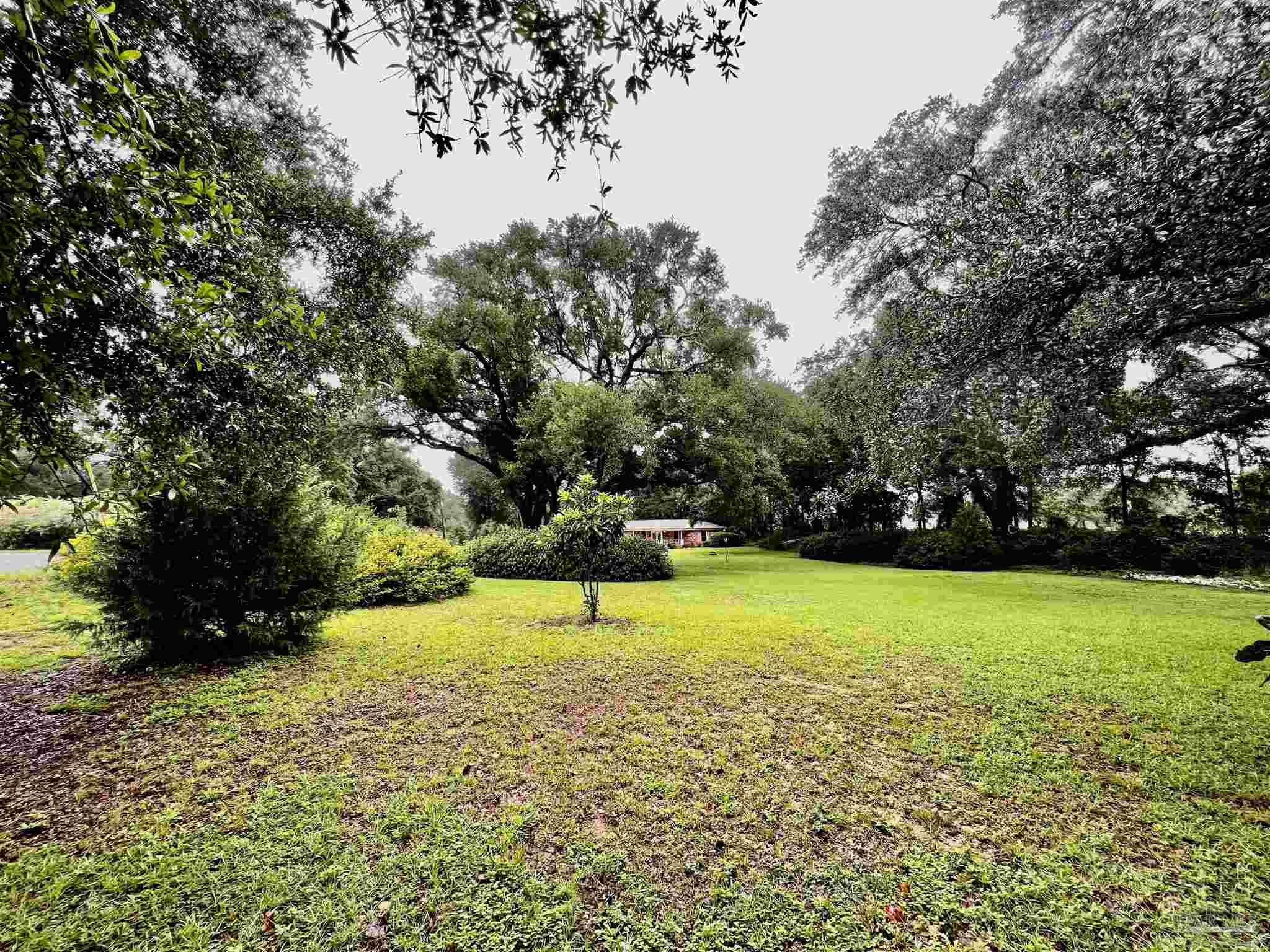 4640 Bessinger Lane Milton, FL 32571 - Photo 35 of 36