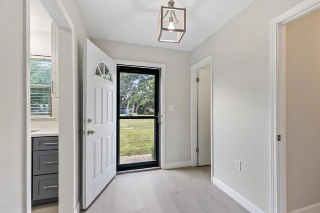 $299,000 | 29 11th Street, Unit A, Shalimar, FL 32579