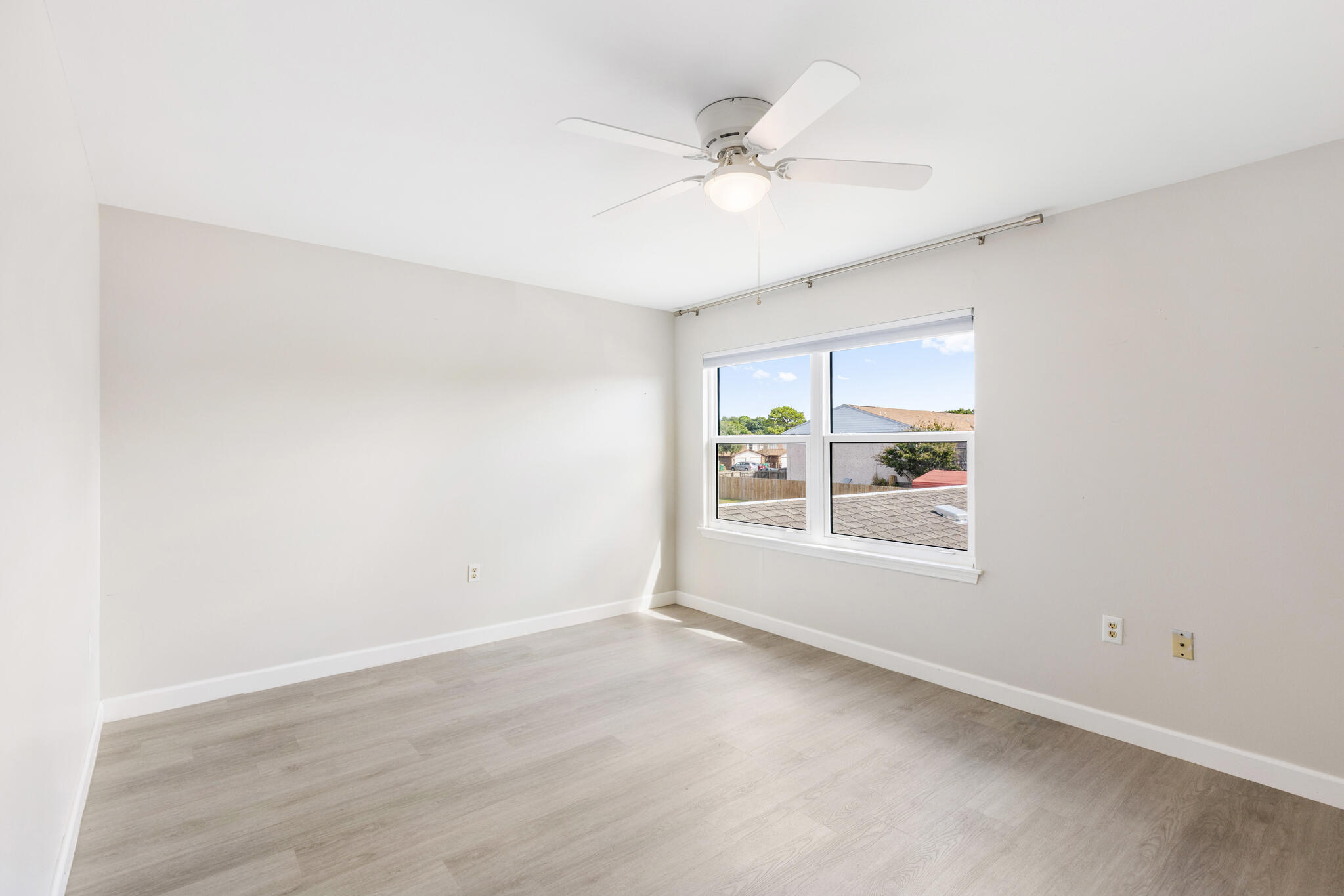 29 11th Street, Unit A Shalimar, FL 32579 - Photo 21 of 43 29A_25