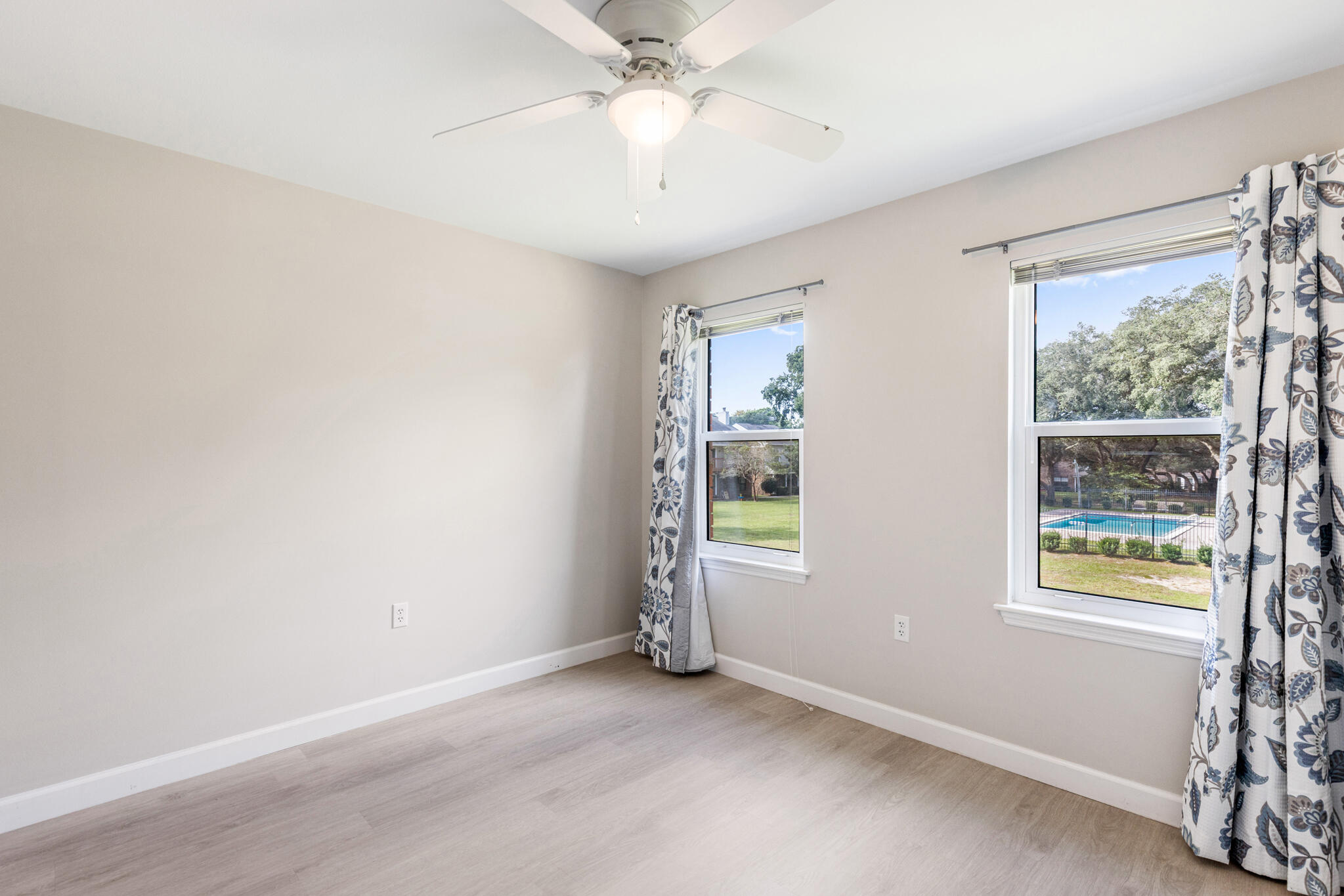 29 11th Street, Unit A Shalimar, FL 32579 - Photo 28 of 43 29A_19