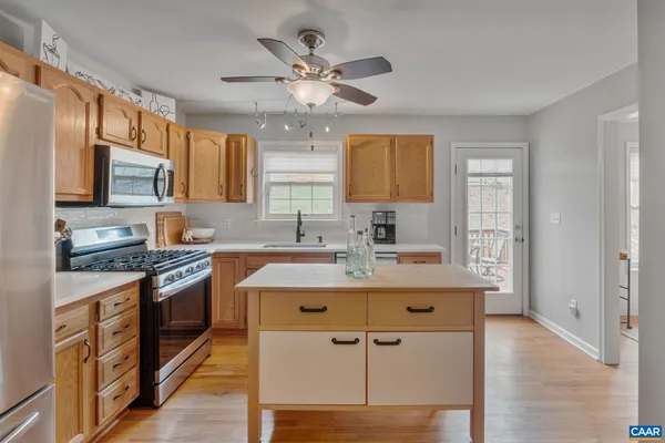 $575,000 | 1767 Honeysuckle Lane, Charlottesville, VA 22902