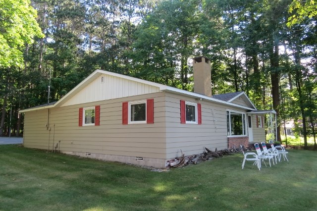 146 South Intermediate Lake Road Central Lake, MI 49622 - Photo 32 of 33 1836804-31.JPG