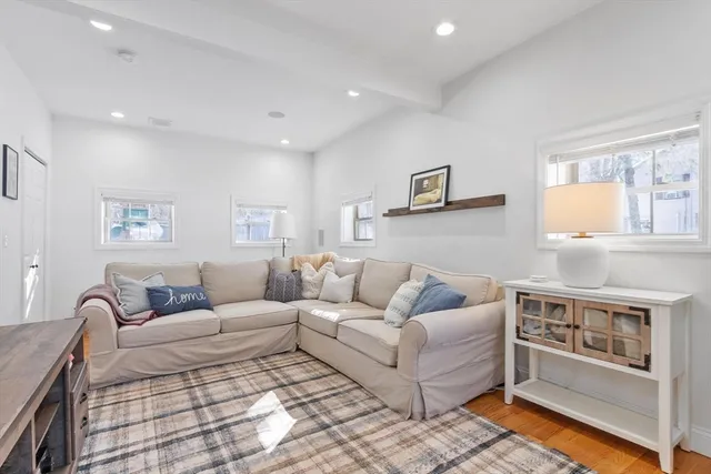 $595,000 | 31 Elm Street, Upton, MA 01568