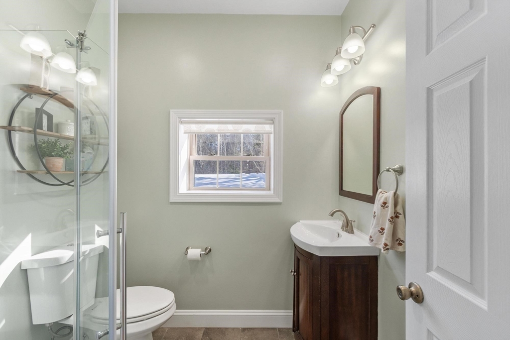 31 Elm Street Upton, MA 01568 - Photo 13 of 30