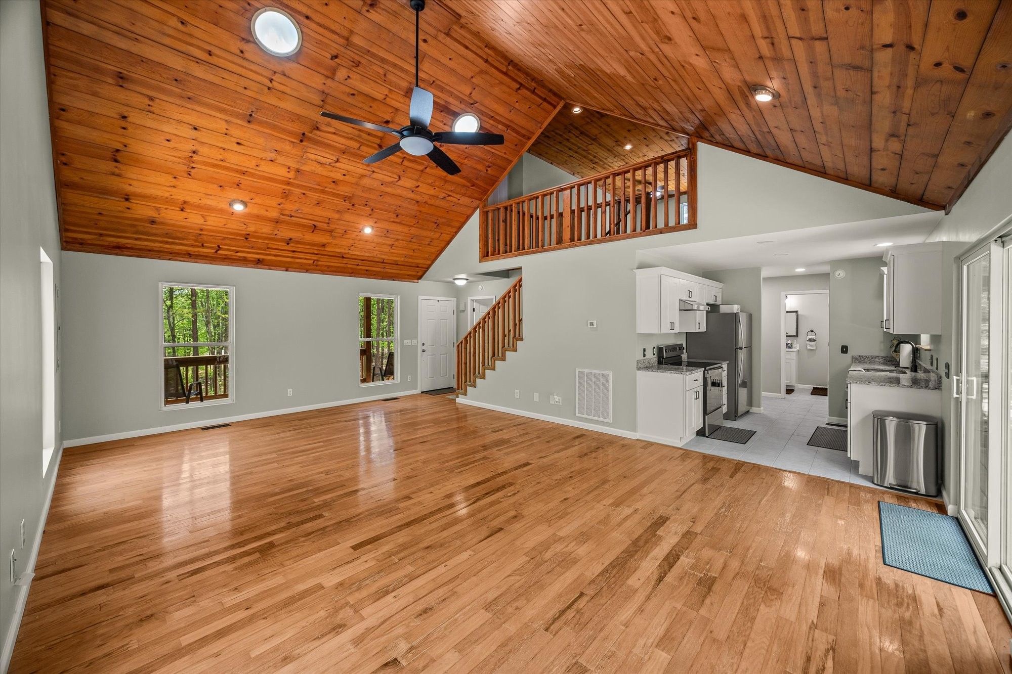 4336 Officers Chapel Road Cookeville, TN 38506 - Photo 8 of 54 Gallery Image 8