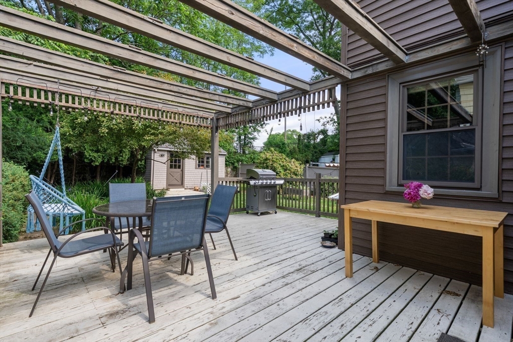 31 Braeburn Road Boston, MA 02136 - Photo 31 of 38