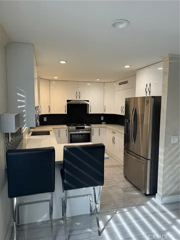 $829,000 | 8038 VÃa Pompeii, Burbank, CA 91504