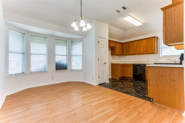 $1,800 | 101 Cotton Cove, Hutto, TX 78634