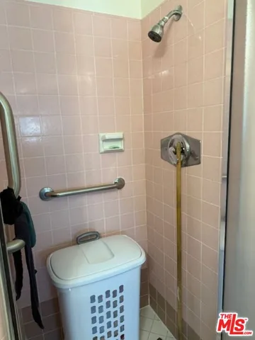 $405,000 | 6342 Morse Avenue, Unit 205, Valley Glen, CA 91606