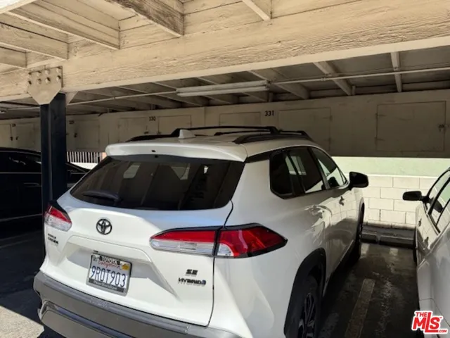 $405,000 | 6342 Morse Avenue, Unit 205, Valley Glen, CA 91606