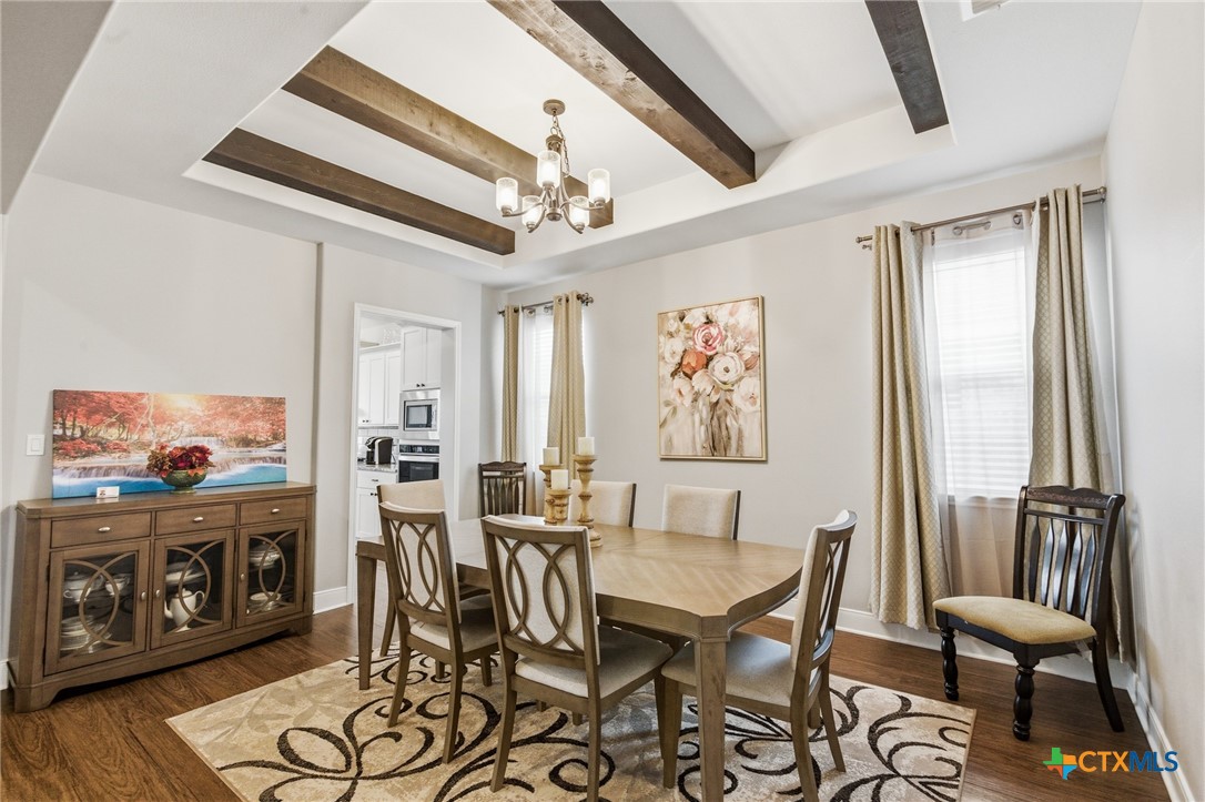 113 Terra Vista Ranch Road Victoria, TX 77904 - Photo 7 of 47 a view of a dining room with furniture window and wooden floor