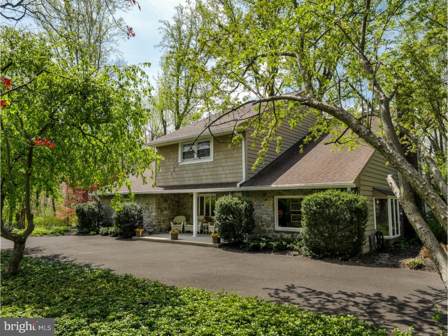 837 Sandy Run Road Yardley, PA 19067 - Photo 1 of 25 Exterior Front
