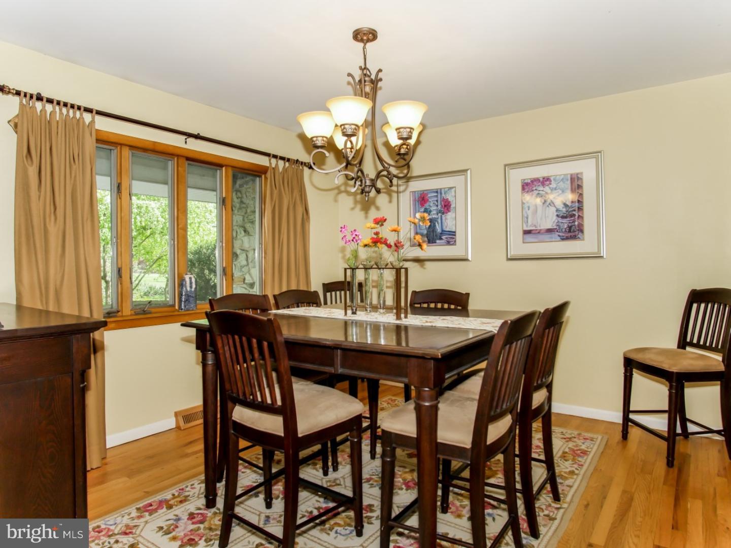 837 Sandy Run Road Yardley, PA 19067 - Photo 13 of 25 Dining Room