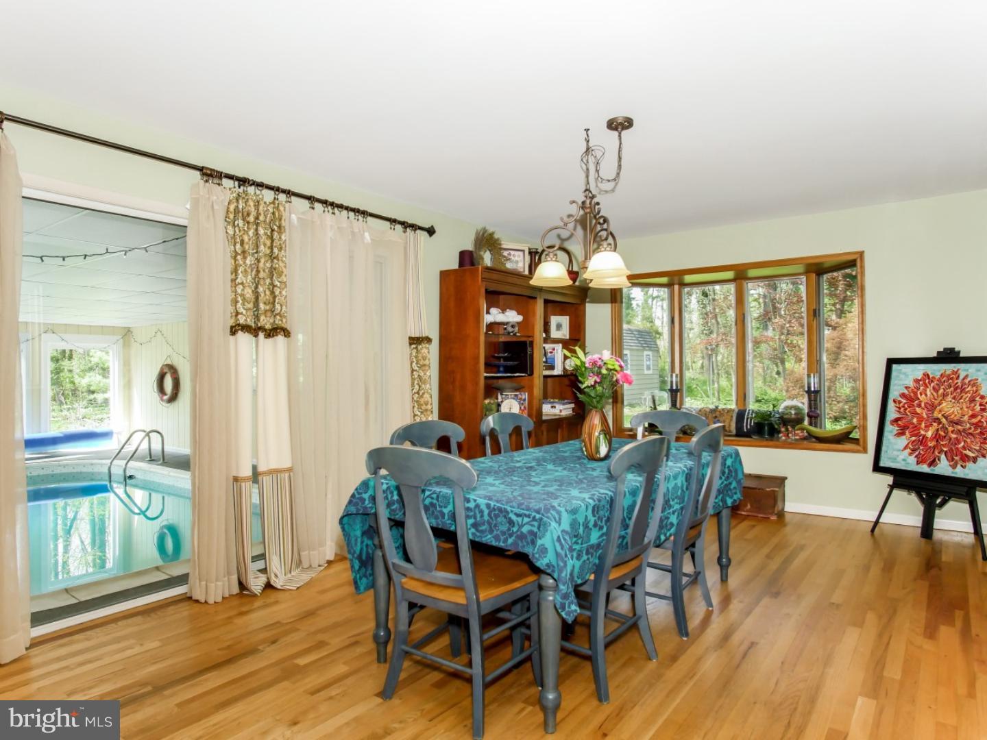 837 Sandy Run Road Yardley, PA 19067 - Photo 15 of 25 Breakfast Room