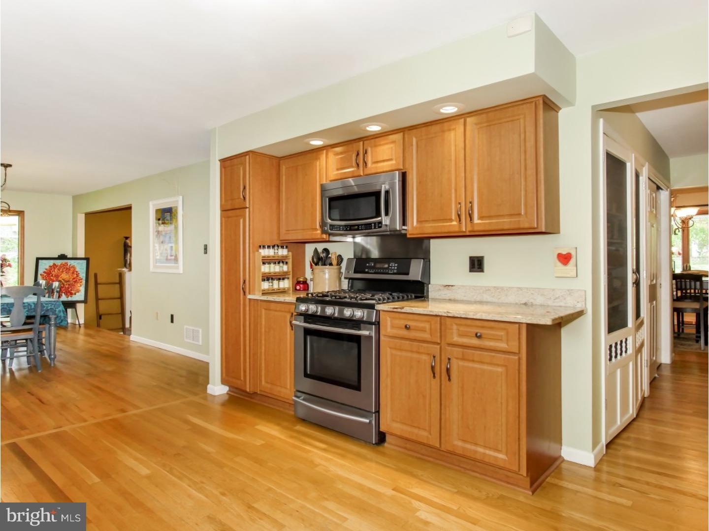 837 Sandy Run Road Yardley, PA 19067 - Photo 17 of 25 Kitchen