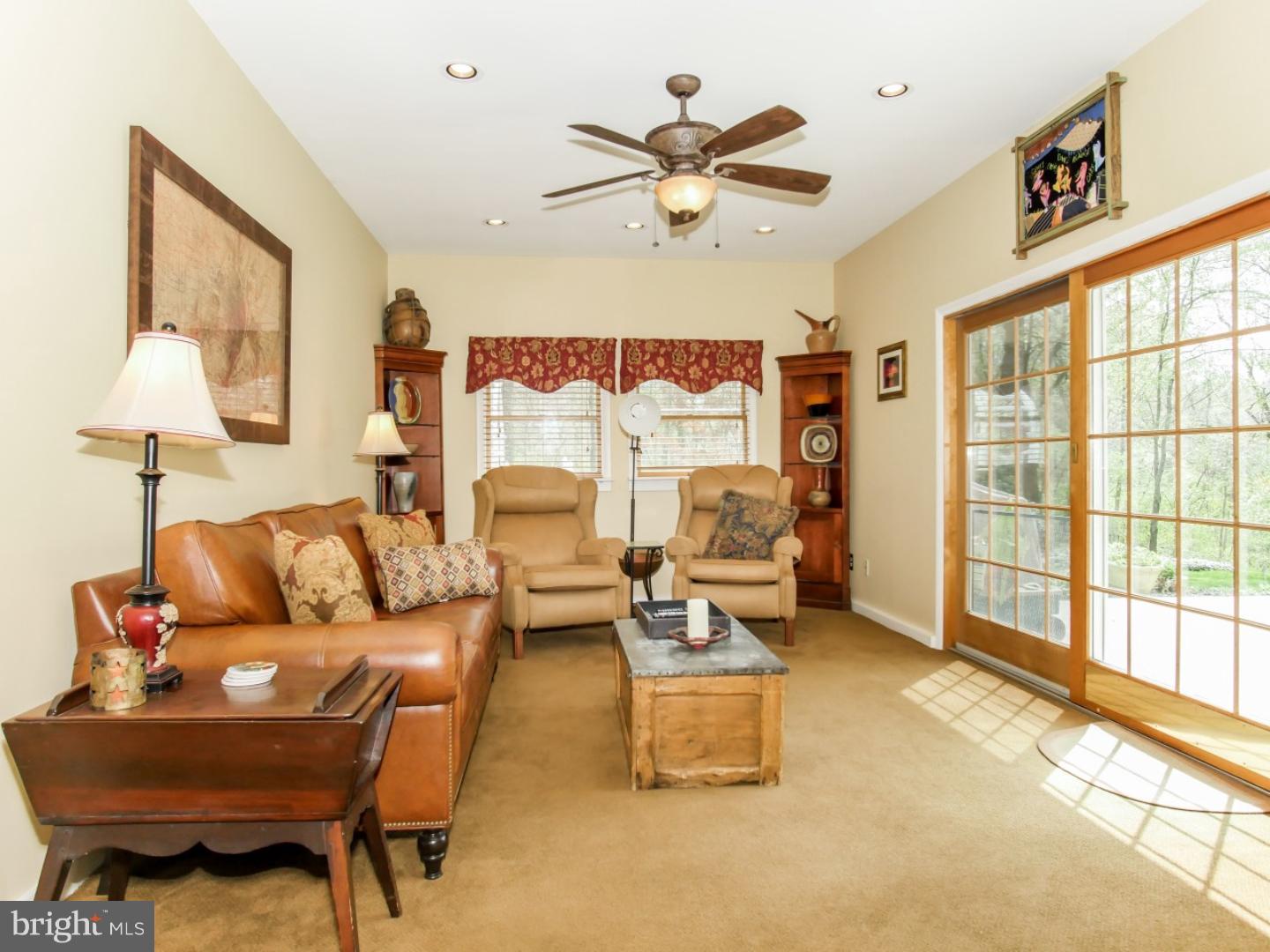 837 Sandy Run Road Yardley, PA 19067 - Photo 19 of 25 Family Room
