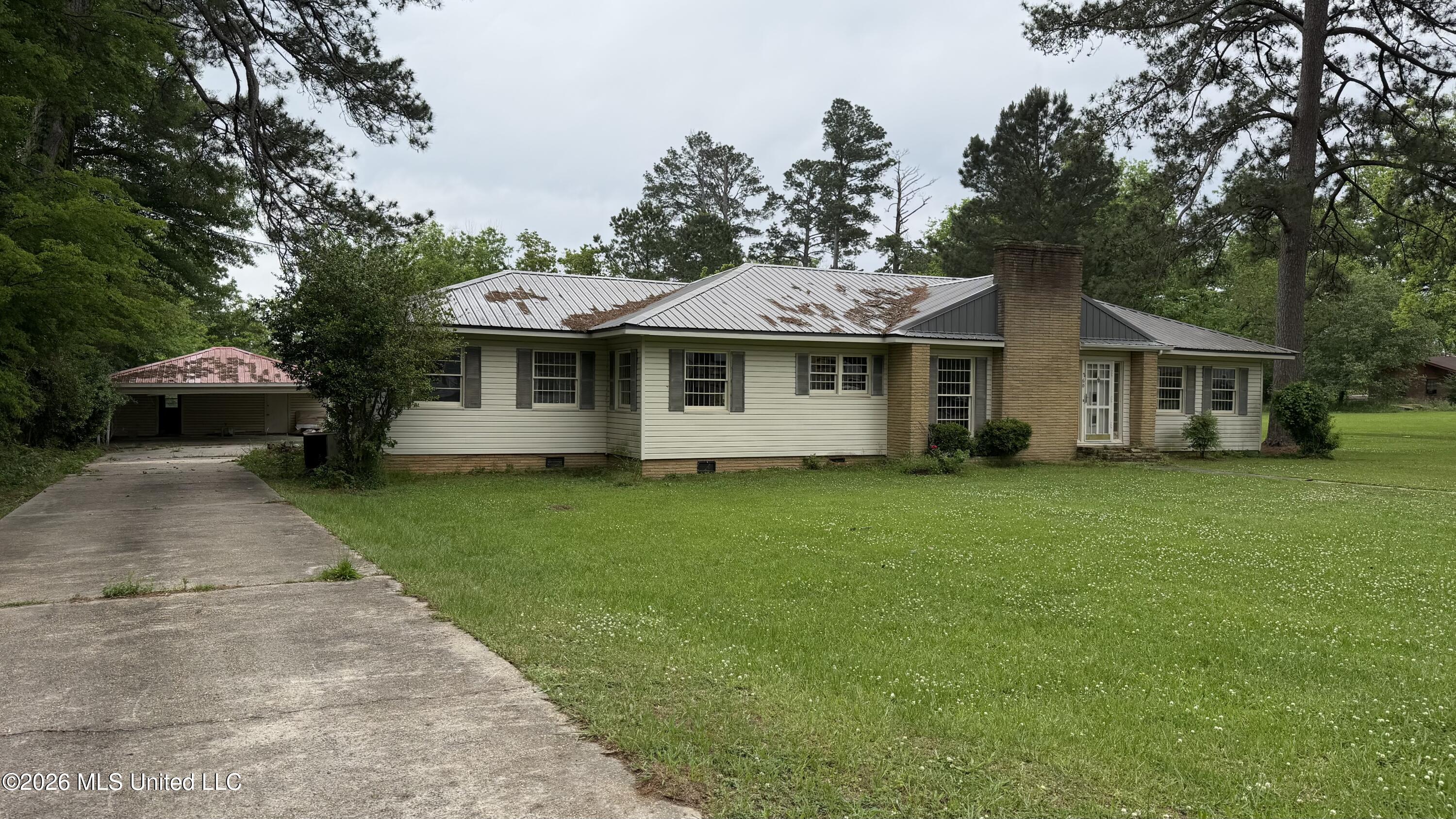 260 North Davis Street Forest, MS 39074 - Photo 3 of 3 IMG_0890