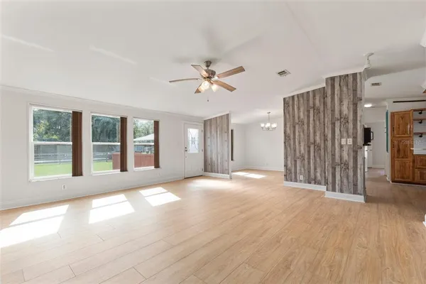 $2,250 | 25075 Huston Street, Brooksville, FL 34601