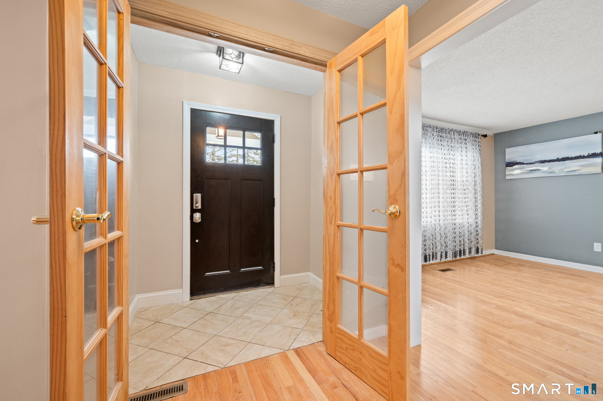 49 Clearfield Road Wethersfield, CT 06109 - Photo 15 of 28