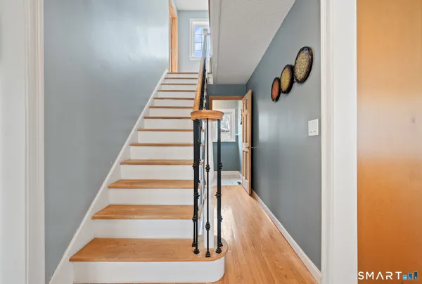$420,900 | 49 Clearfield Road, Wethersfield, CT 06109