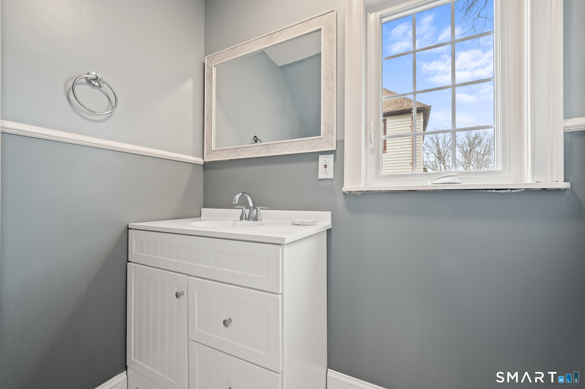 49 Clearfield Road Wethersfield, CT 06109 - Photo 17 of 28