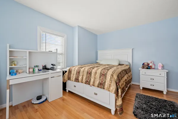 $420,900 | 49 Clearfield Road, Wethersfield, CT 06109