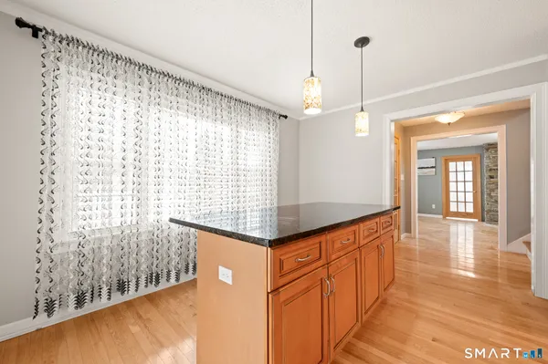 $420,900 | 49 Clearfield Road, Wethersfield, CT 06109