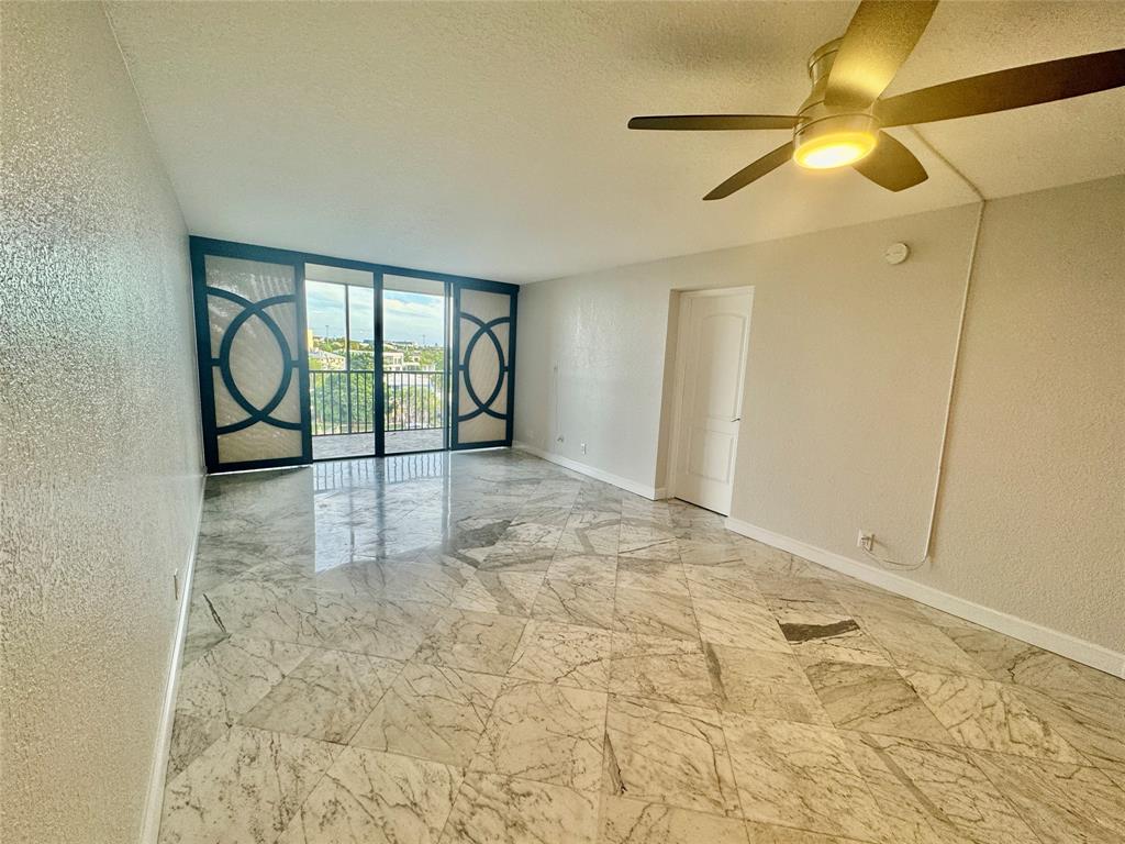 13 Royal Palm Way, Unit 5050 Boca Raton, FL 33432 - Photo 13 of 31 a view of an empty room