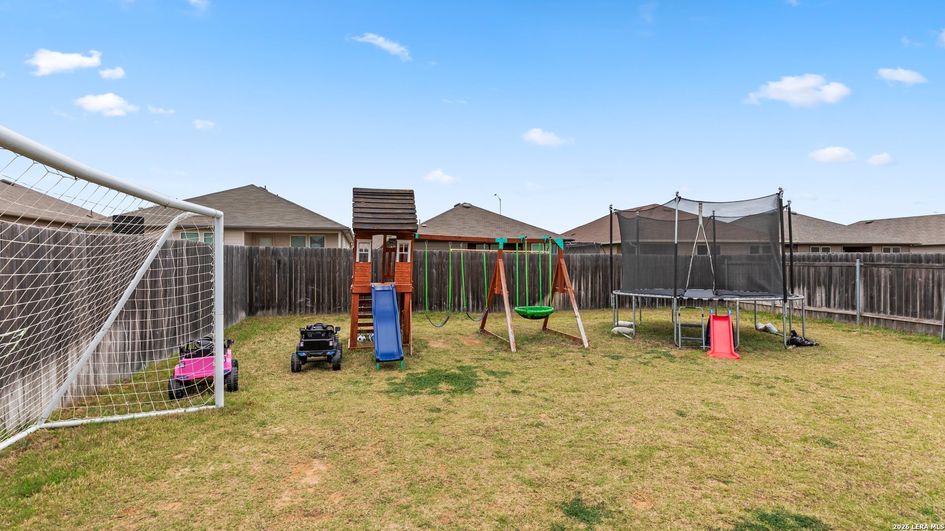 731 Monarch Drive Seguin, TX 78155 - Photo 19 of 21 a view of outdoor space with garden and entertaining space