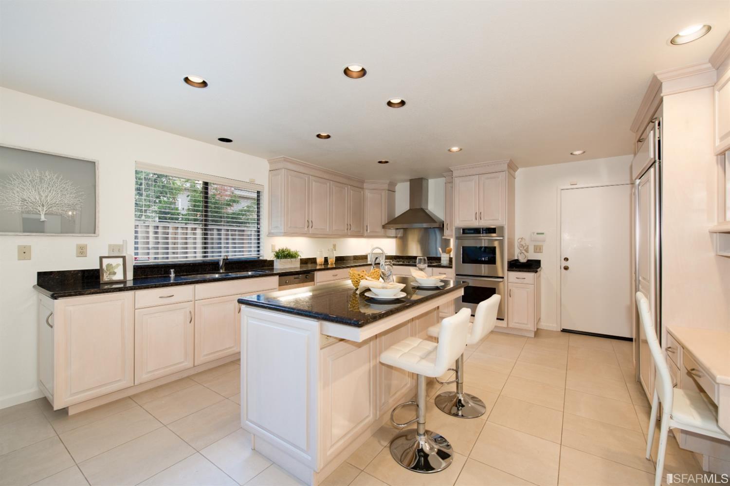 268 Delphi Circle Los Altos, CA 94022 - Photo 9 of 26