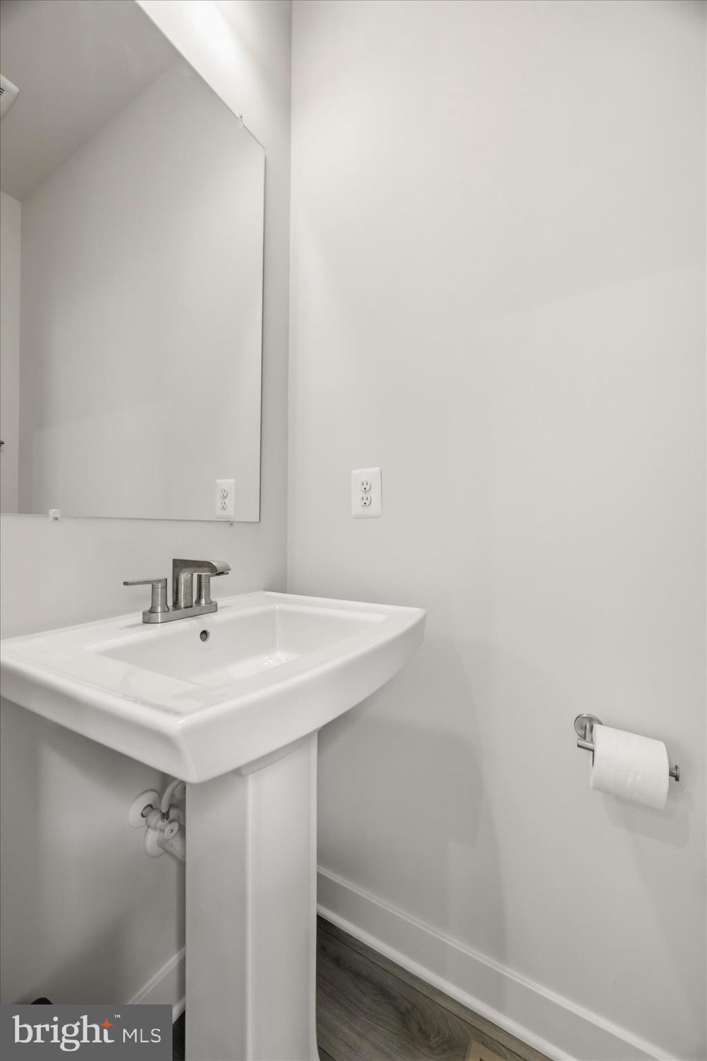 124 Spring Gate Lane Pasadena, MD 21122 - Photo 16 of 45