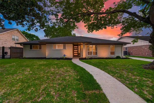 $599,000 | 6227 Yarwell Drive, Houston, TX 77096