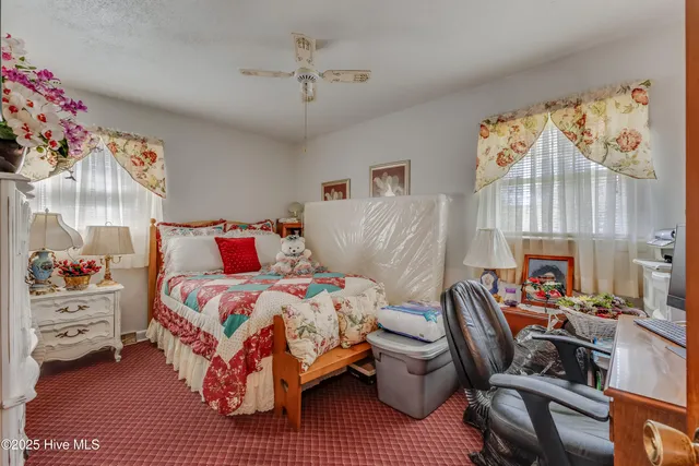 $219,900 | 307 West Westbrook Street, Wallace, NC 28466