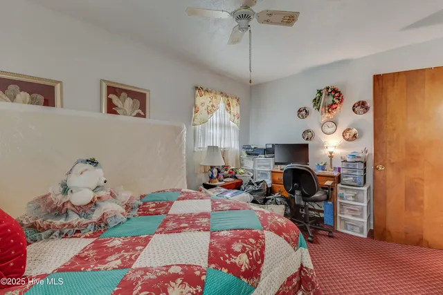 $219,900 | 307 West Westbrook Street, Wallace, NC 28466