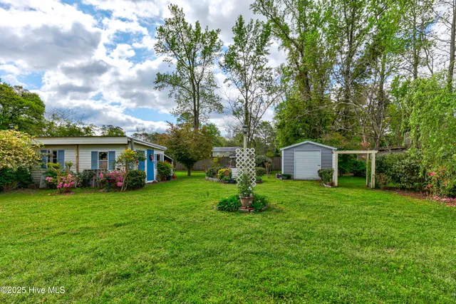 $219,900 | 307 West Westbrook Street, Wallace, NC 28466