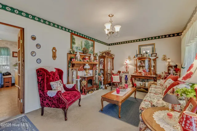 $219,900 | 307 West Westbrook Street, Wallace, NC 28466