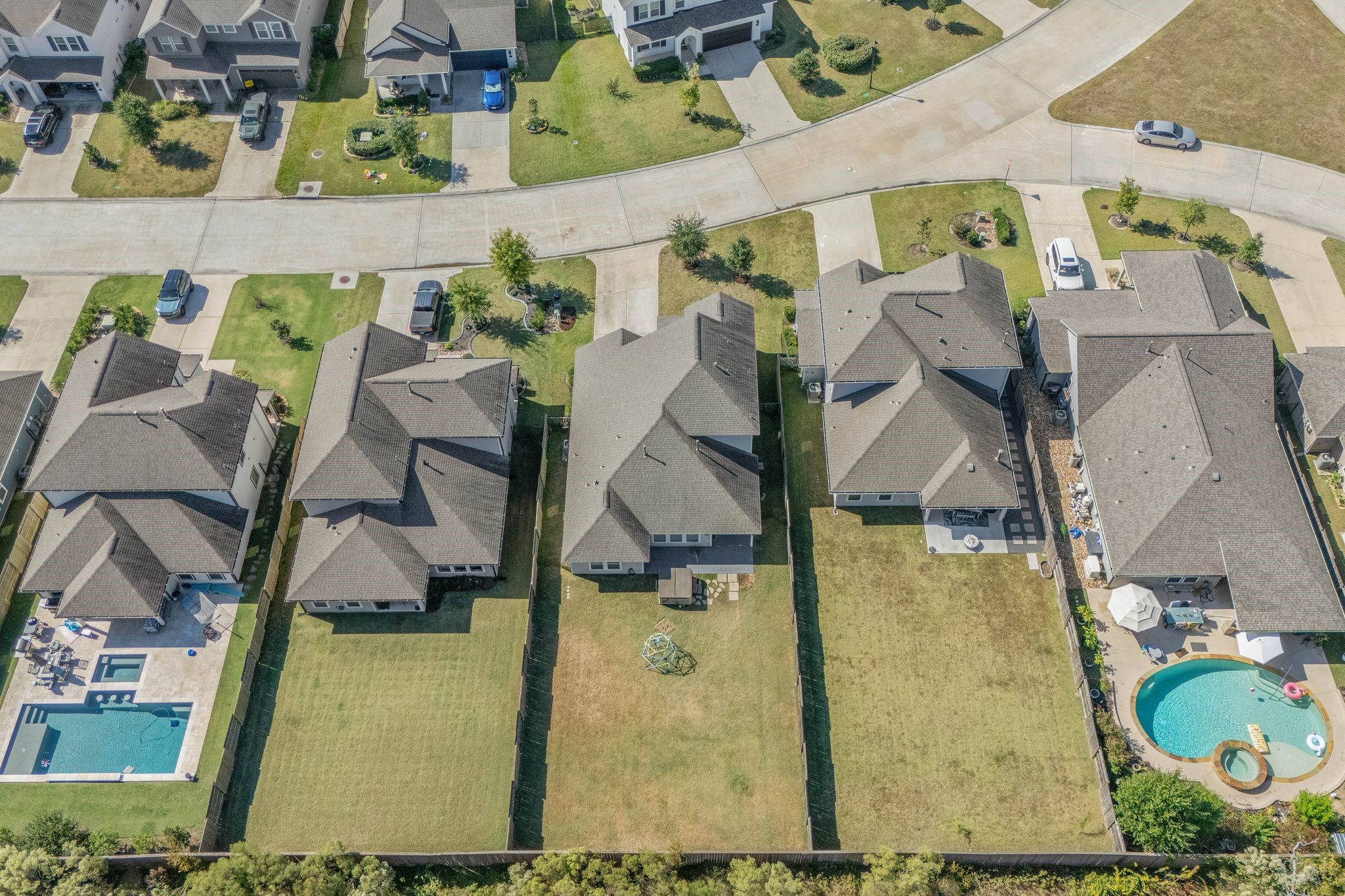 2328 Hagerman Road Conroe, TX 77384 - Photo 41 of 45 an aerial view of a house with a swimming pool