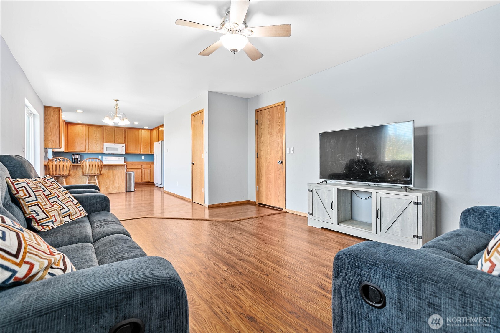 4821 Outrigger Loop Blaine, WA 98230 - Photo 11 of 29