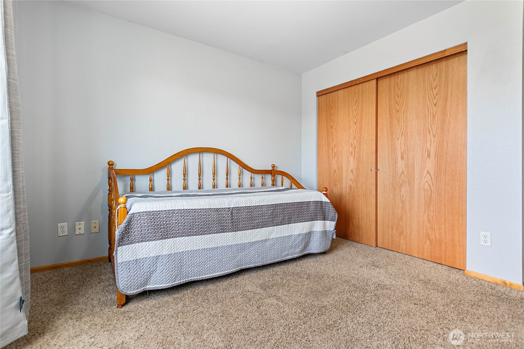 4821 Outrigger Loop Blaine, WA 98230 - Photo 25 of 29