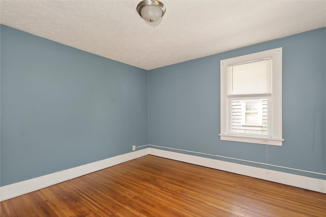 80 Pershing Drive Rochester, NY 14609 - Photo 21 of 37