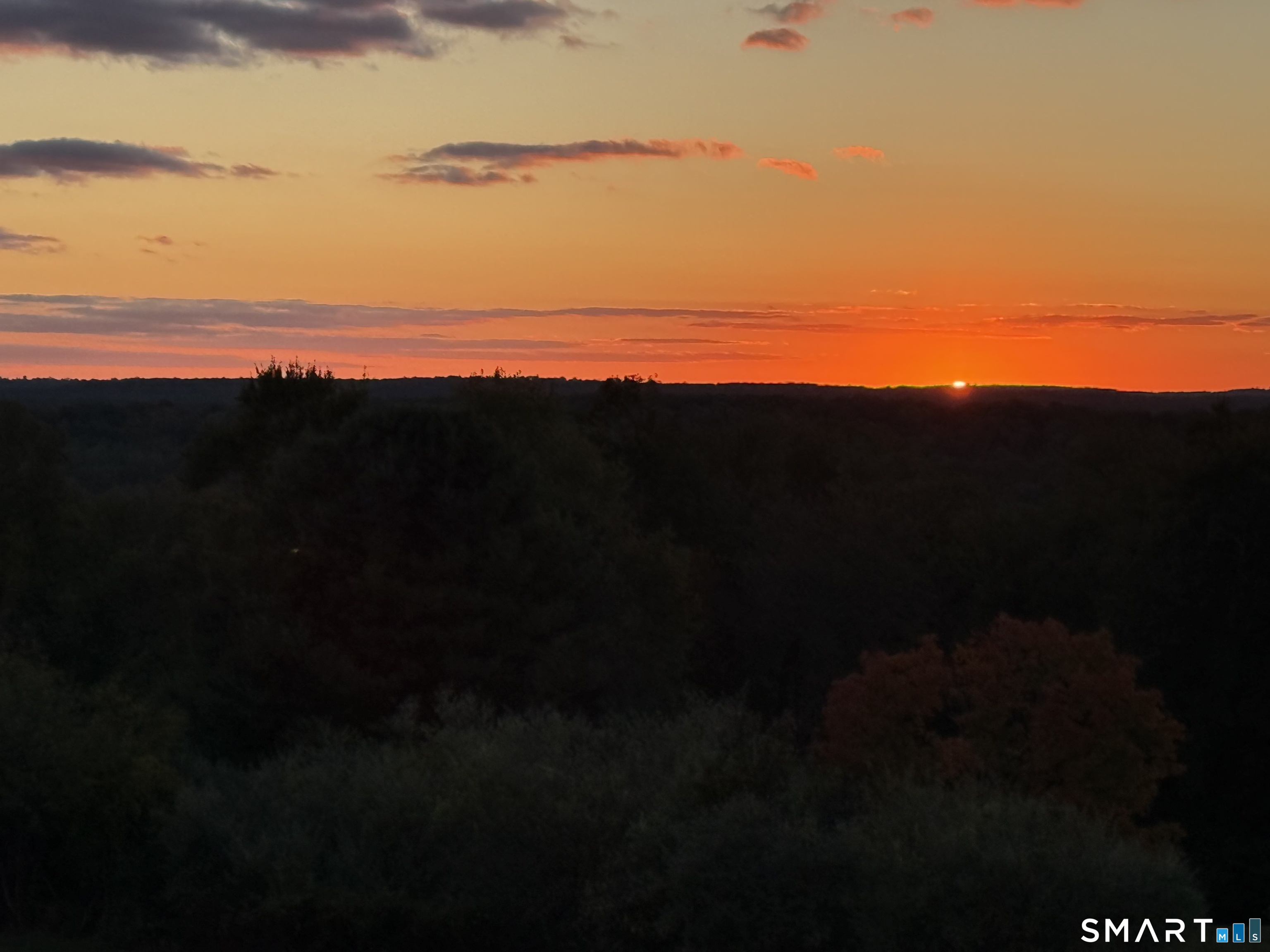 7 Long Meadow Lane Redding, CT 06896 - Photo 9 of 38