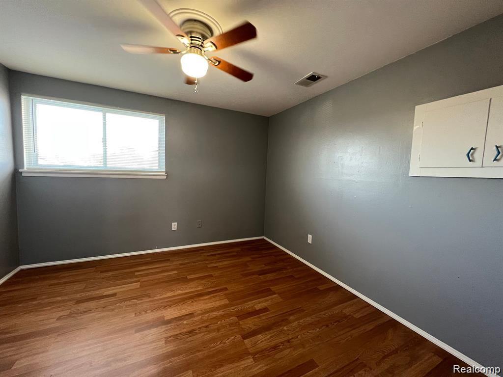 3144 East 11 Mile Road Warren, MI 48091 - Photo 15 of 19 Gallery Image 15