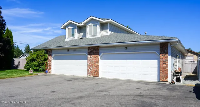 $747,500 | 623 Maple Place, Hayden, ID 83835