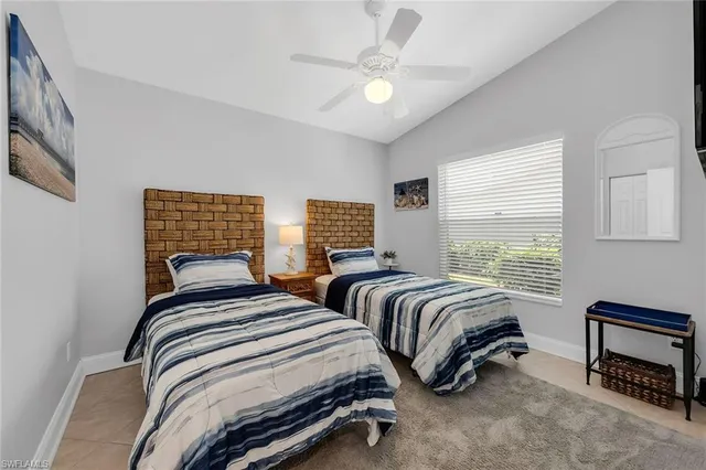 $424,900 | 1724 Royal Circle, Unit 901, Naples, FL 34112