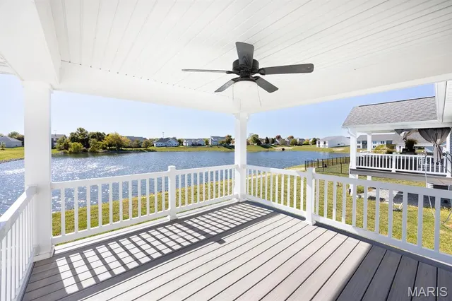 $370,000 | 806 Applewood Creek Drive, Fairview Heights, IL 62208