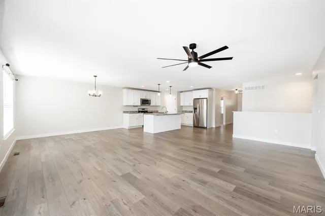 $370,000 | 806 Applewood Creek Drive, Fairview Heights, IL 62208