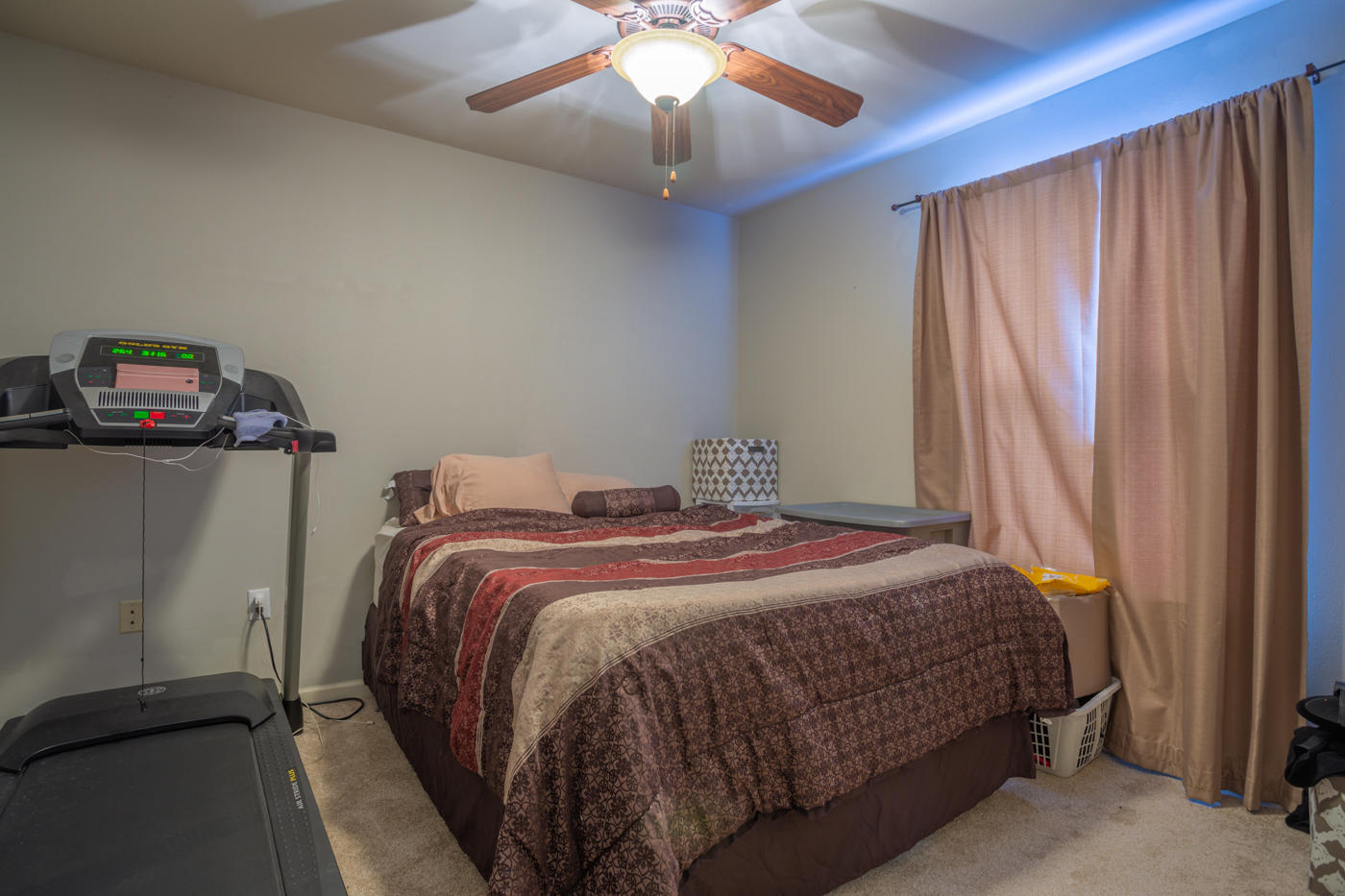 40 Myrtle Oak Way Santa Rosa Beach, FL 32459 - Photo 29 of 42 a bedroom with bed and window